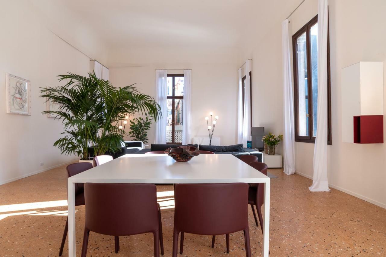 Apartment Palazzo Vendramin Costa Venedig